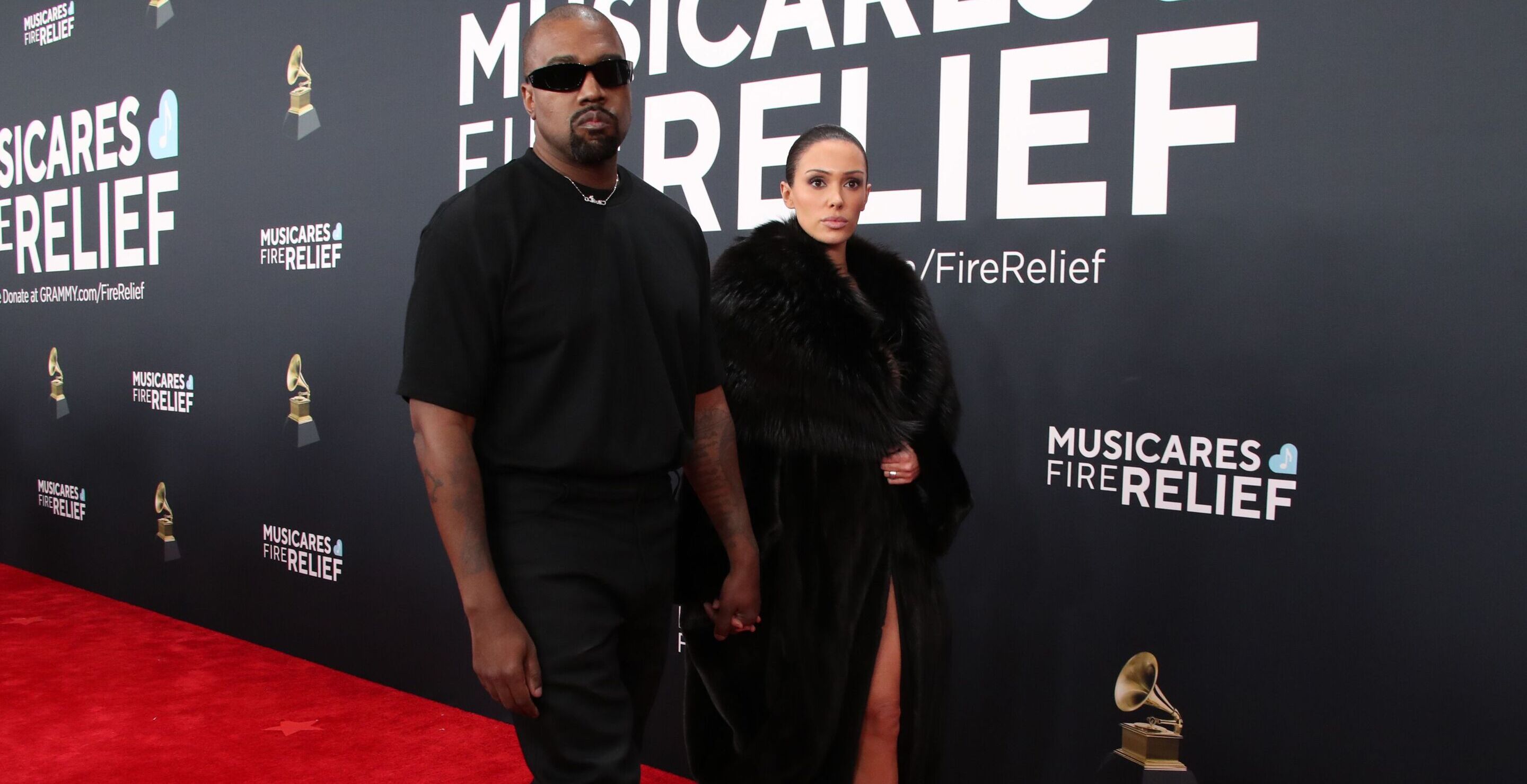 kanye's wife's dress Kanye West Carries Bianca Censori After Grammy Party