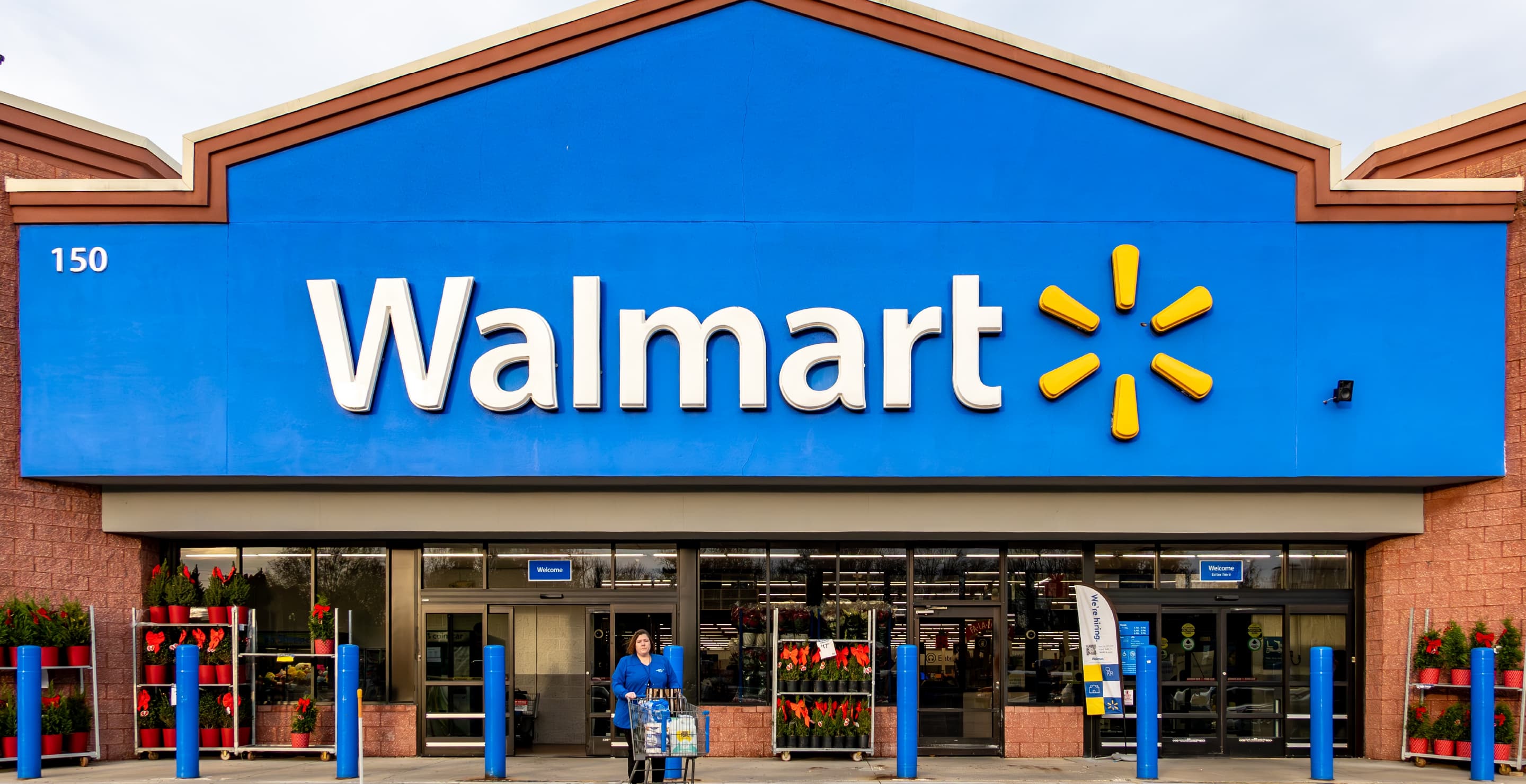 Walmart Is Laying Off Hundreds Of Jobs In Mass Layoff - Wide Open Country