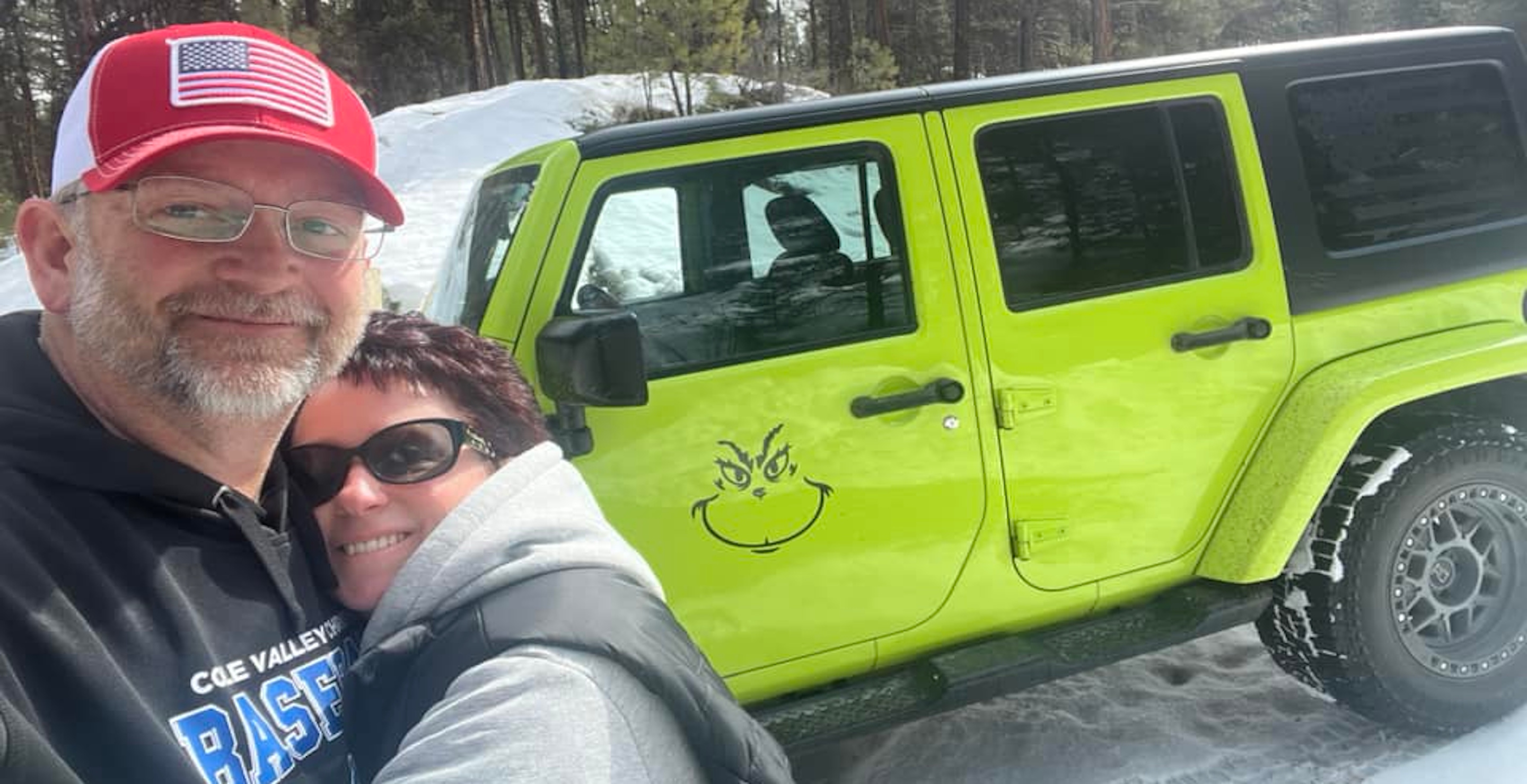Man Stranded For Day On Icy Backroads Gets Unlikely Savior — An Idaho Mayor