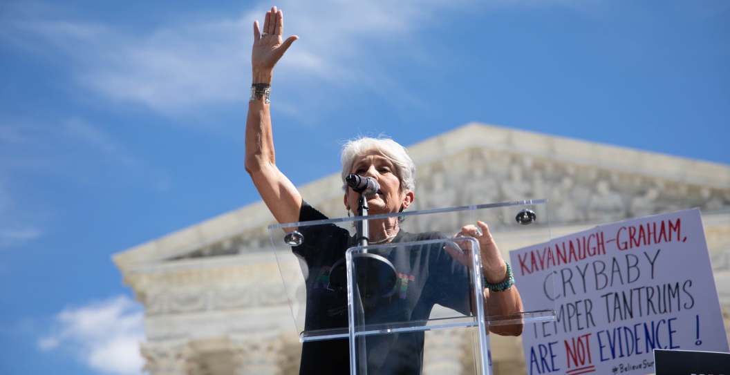 Joan Baez Gives Her Thoughts on The State of America in New Interview