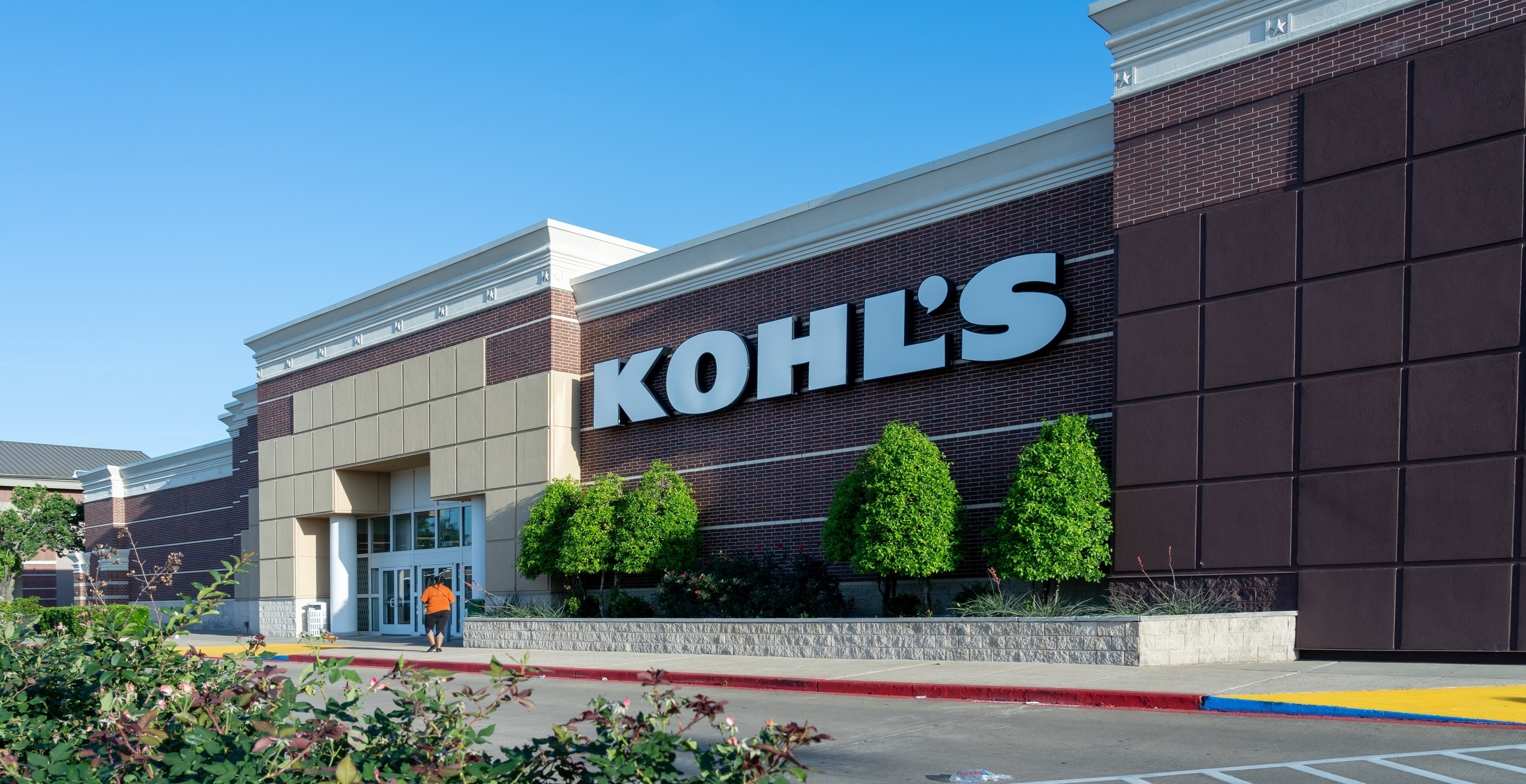Major Department Store's Stocks Plummet After Shuttering Several ...
