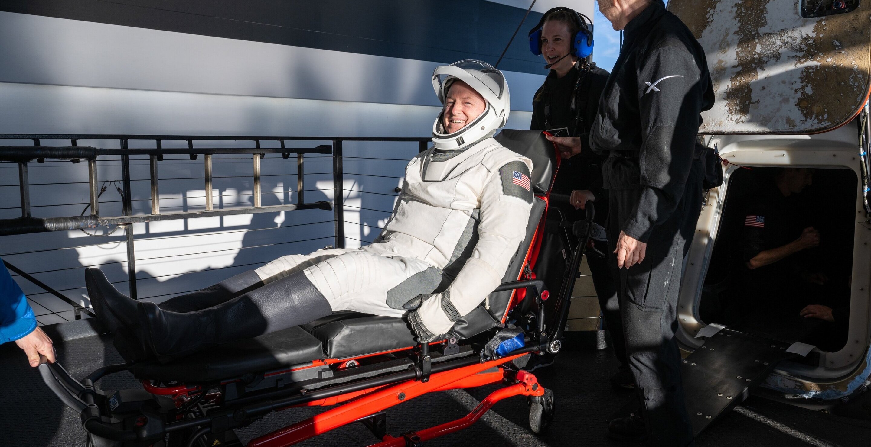 Stranded NASA Astronauts Return To Earth, Carried Away On Stretchers – Here’s Why