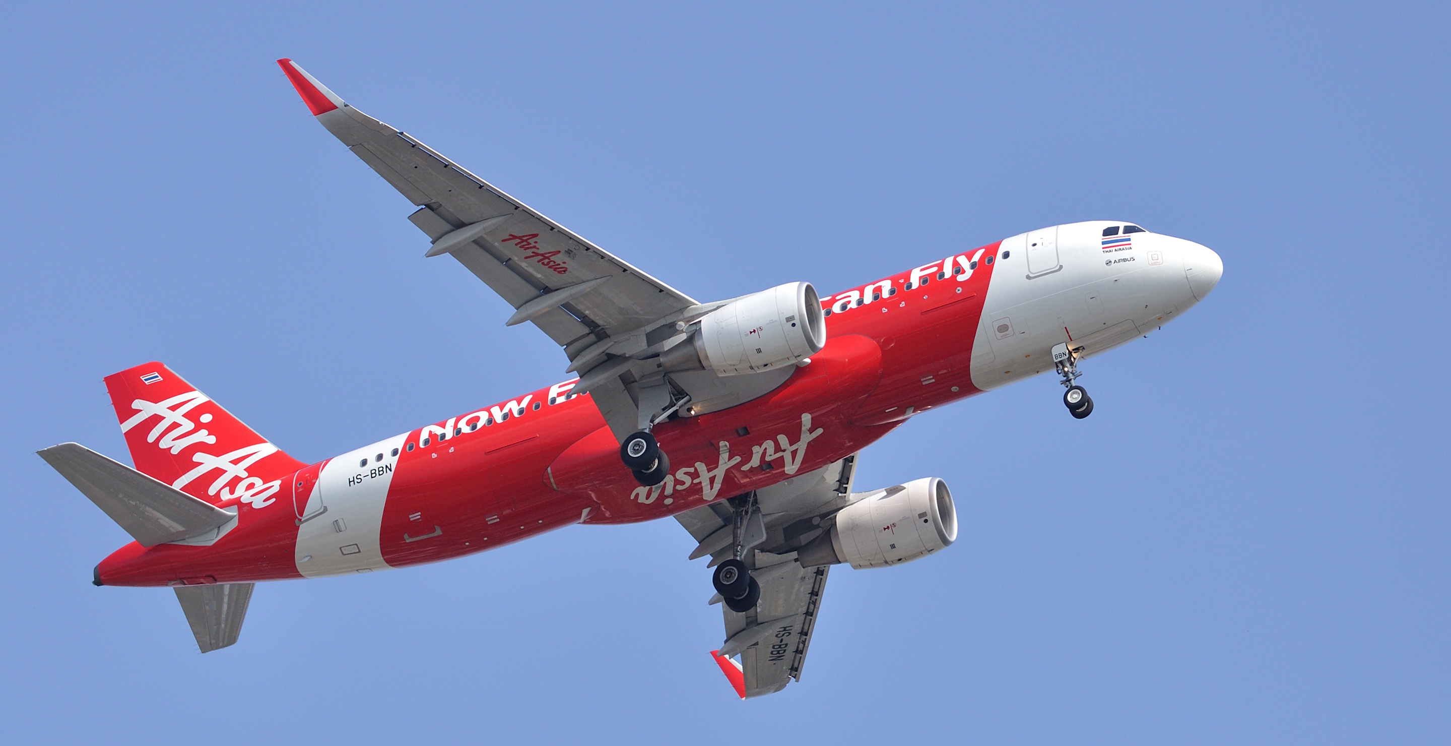 Another Passenger Tried To Open Emergency Door On Plane — Why Does This Keep Happening?