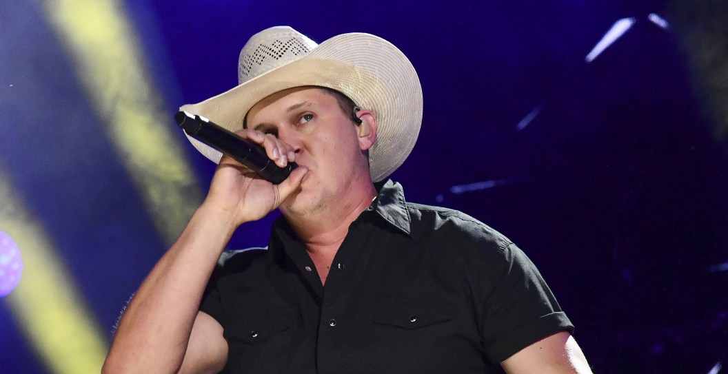Jon Pardi Provides Advice For New Fathers, Do What Your Wife Or The Mother Says