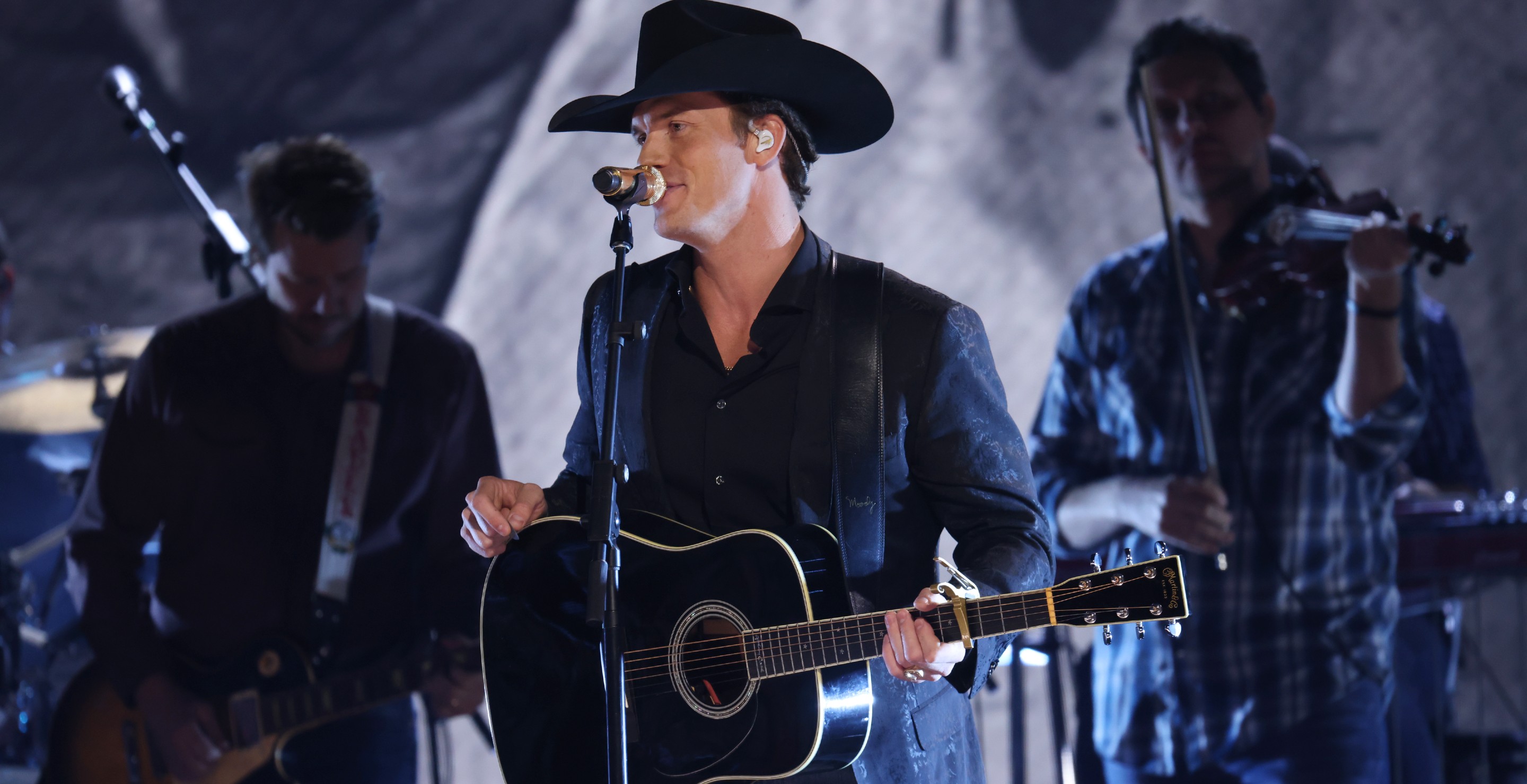 Parker McCollum Releases Vulnerable New Song, 'Hope That I'm Enough' From Next Album