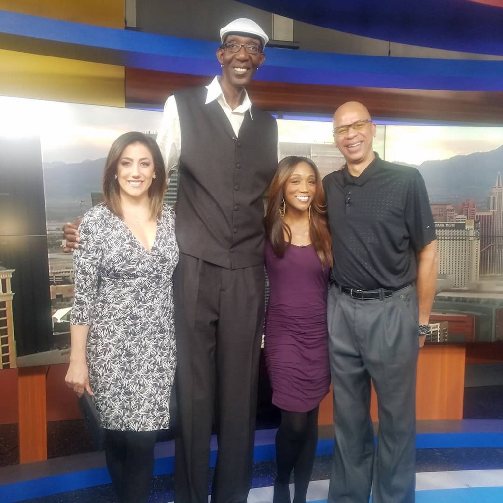 Tallest Man In America Described As 