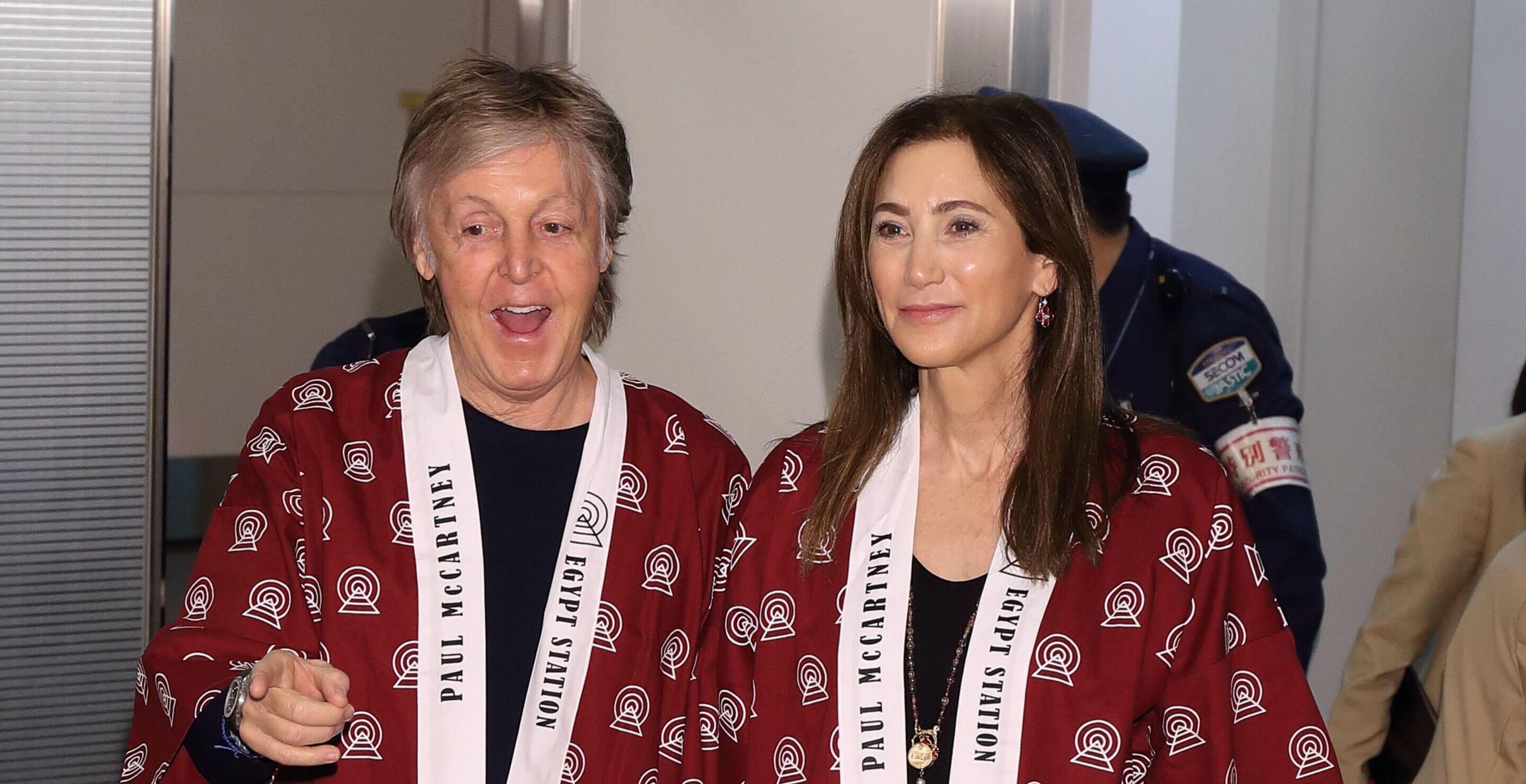Paul McCartney Reveals What He And His Wife Do Every Night Before Bed -  Wide Open Country