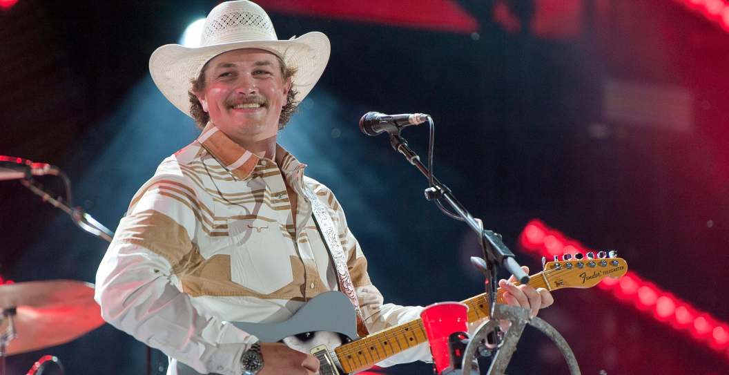 Zach Top Recalls Willie Nelson Giving His Cosign After Covering 'Last Thing I Needed, First Thing This Morning’