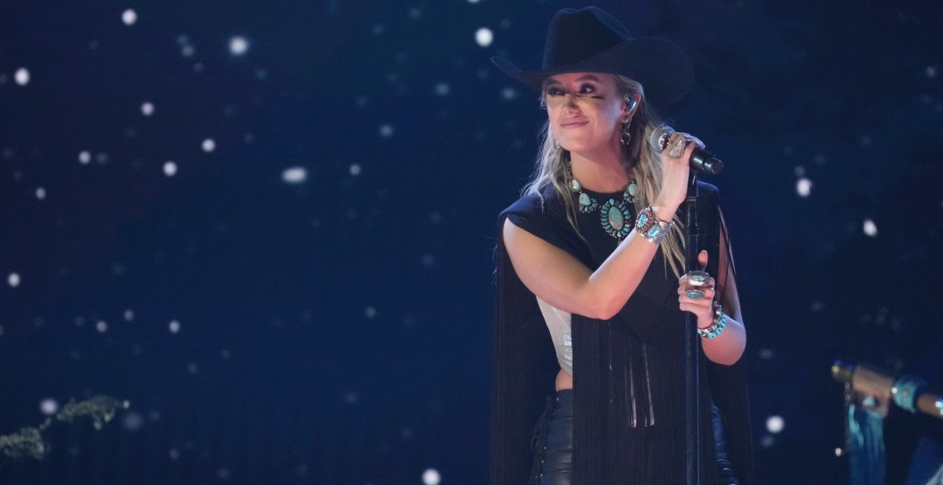 Watch Lainey Wilson's Trippy New 'Somewhere Over Laredo