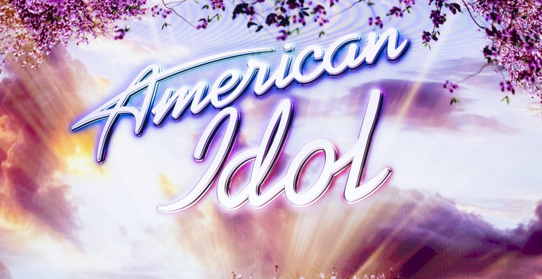 'American Idol' Star Reveals Her New-Look Nose Following Surgery