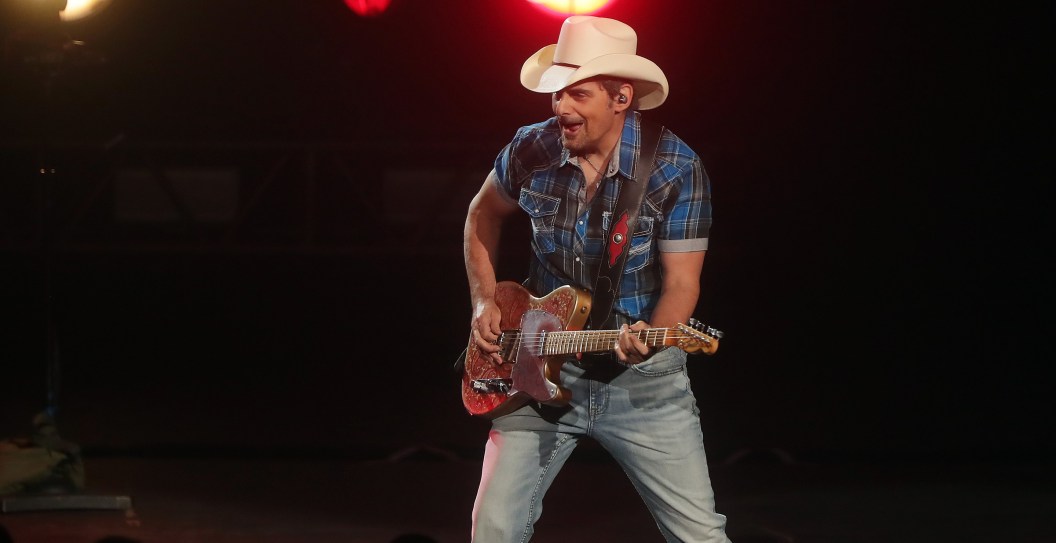 Brad Paisley Considers This Laid-Back Rock Track ”The Perfect Song”