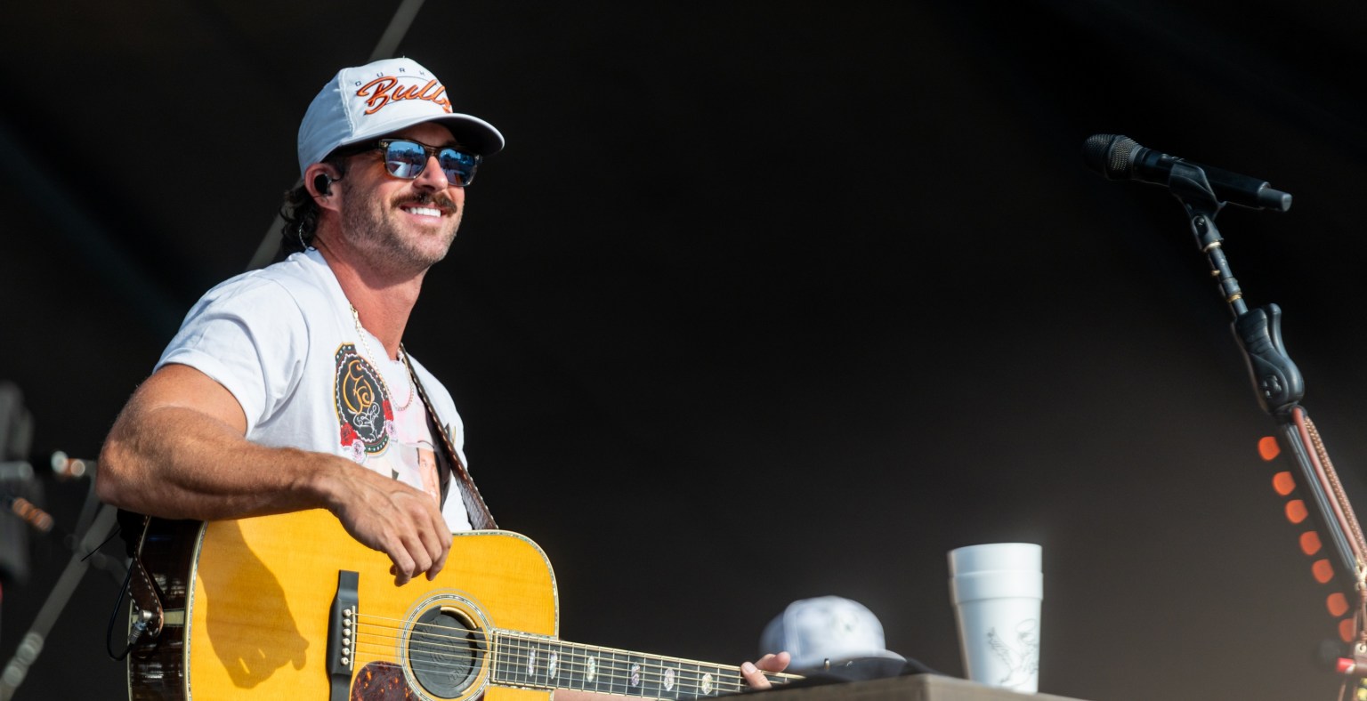 Riley Green on Being in Sexiest Man Alive Poll and Remaining Grounded ...