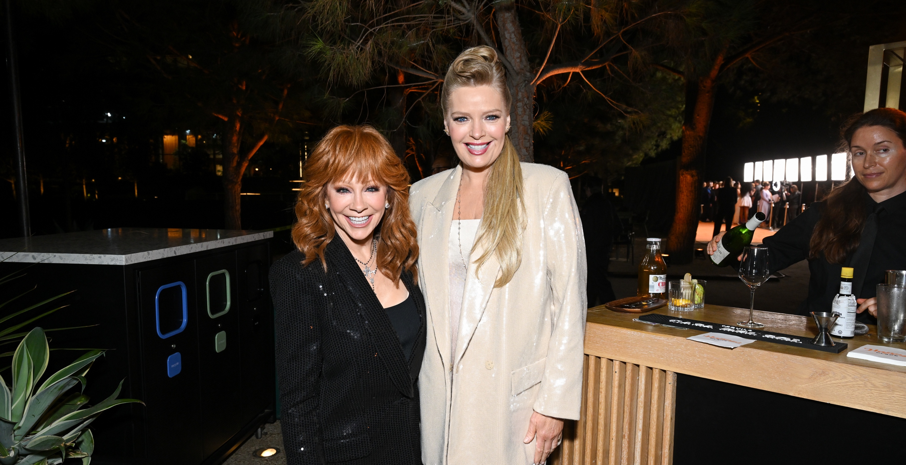Reba-McEntire-and-Melissa-