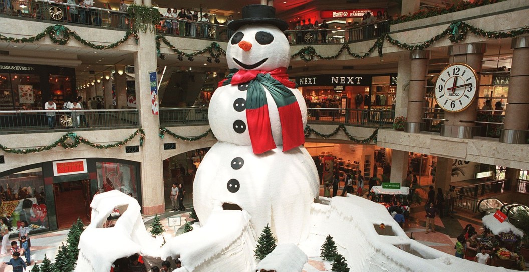 ‘Frosty the Snowman’ Voice Actor Exposed for Having “At Least Three” Secret Families