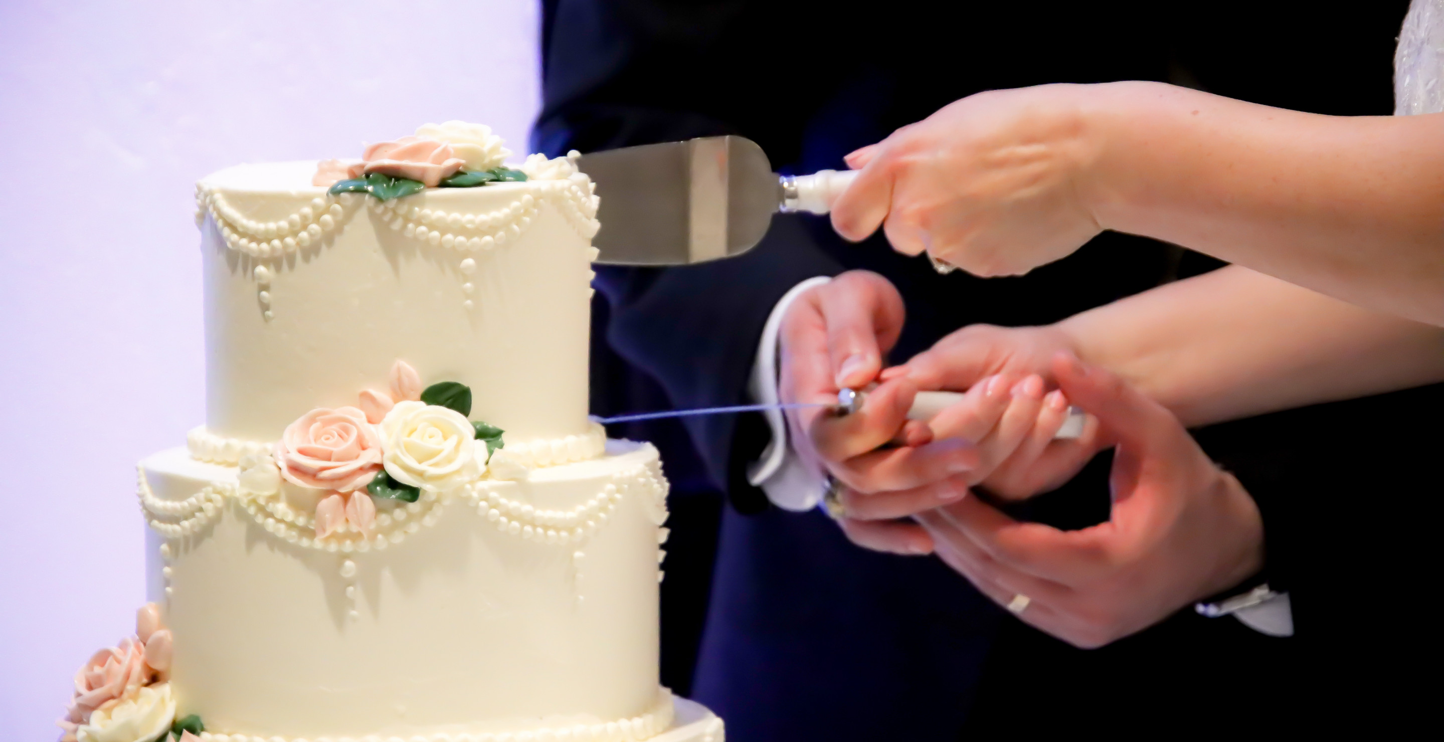 Groom Dies a Week After Getting Married in the Hospital