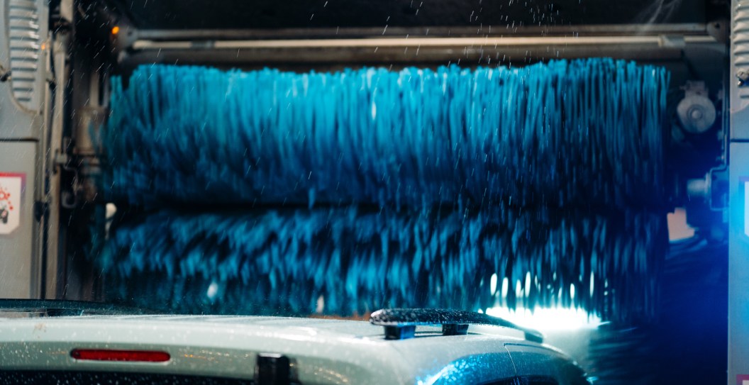 Woman Becomes Trapped in Car Wash for Half an Hour