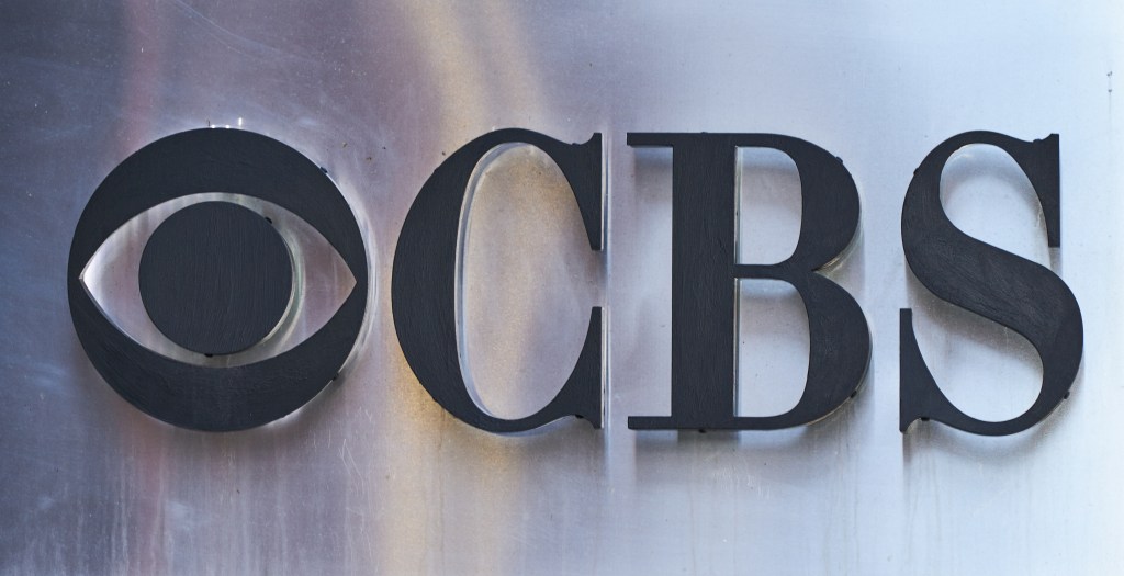 CBS Icons and Others Go To Bat for '60 Minutes' After Several Prominent ...