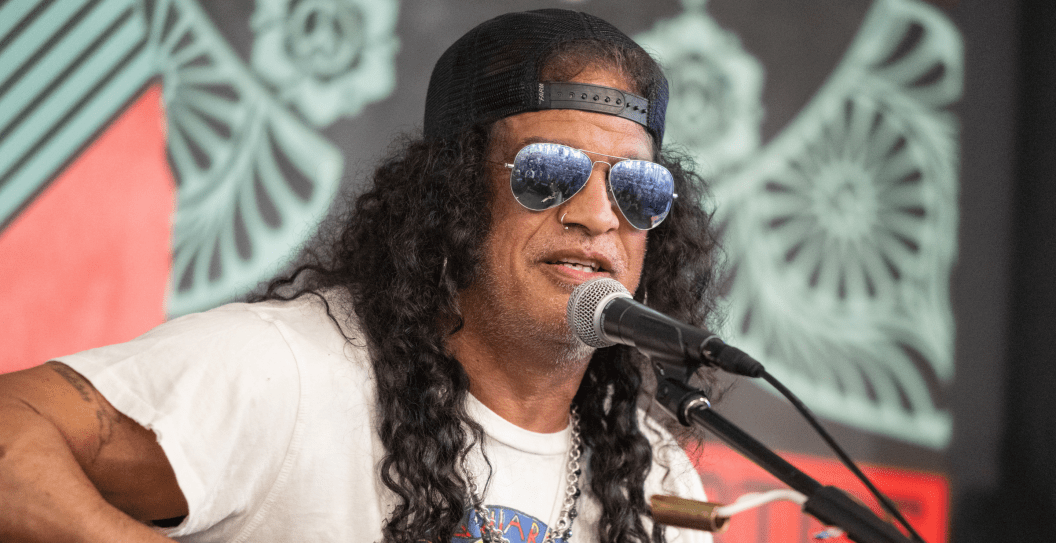 Guns N' Roses, Slash
