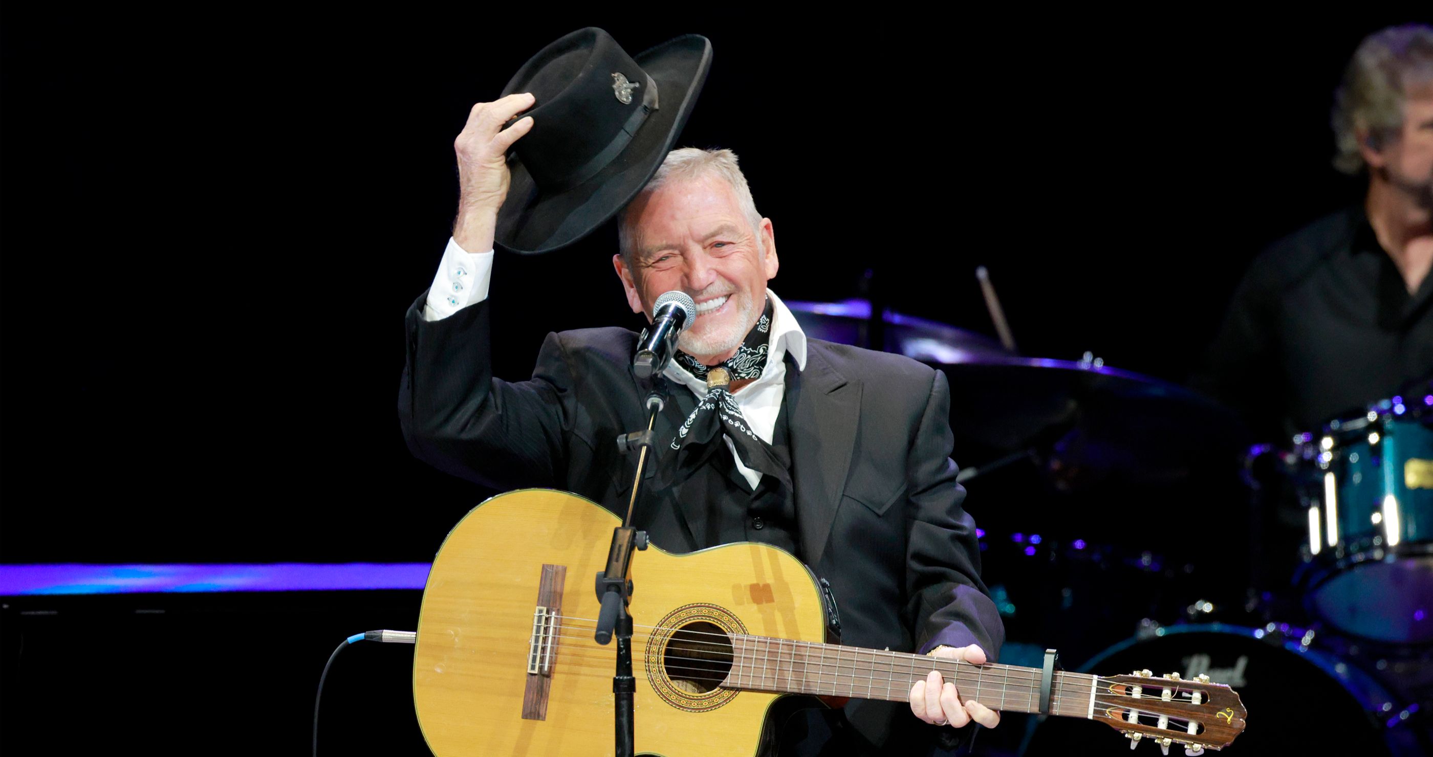 Larry Gatlin