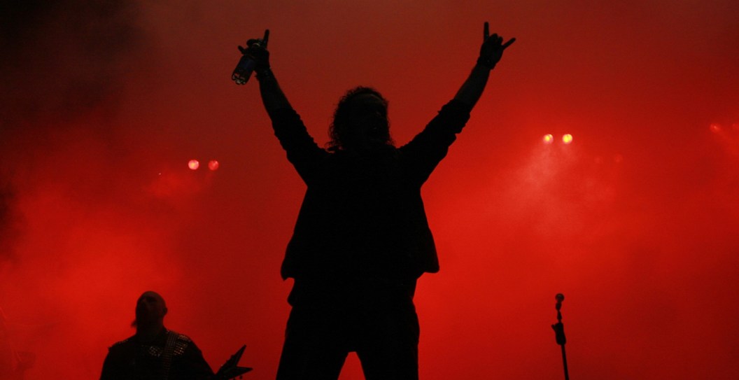 Rock Singer Releases First Album in Nearly 20 Years