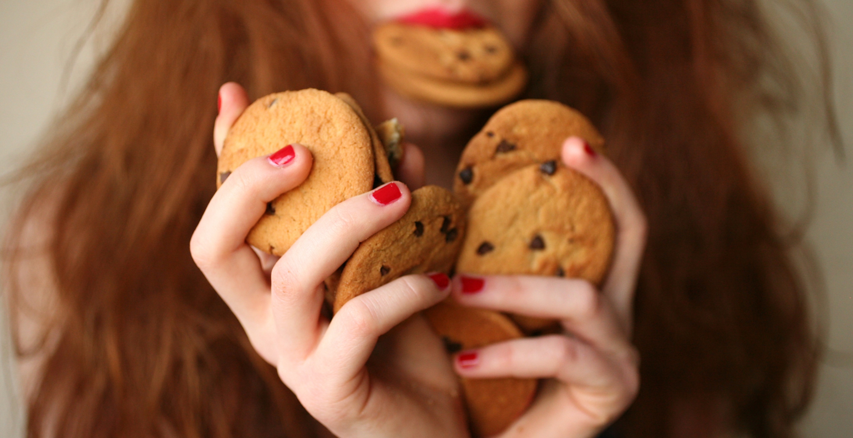 Florida Woman Accused of Stealing 40 Cookies, Banana Bread and More in Sweet Crime Spree