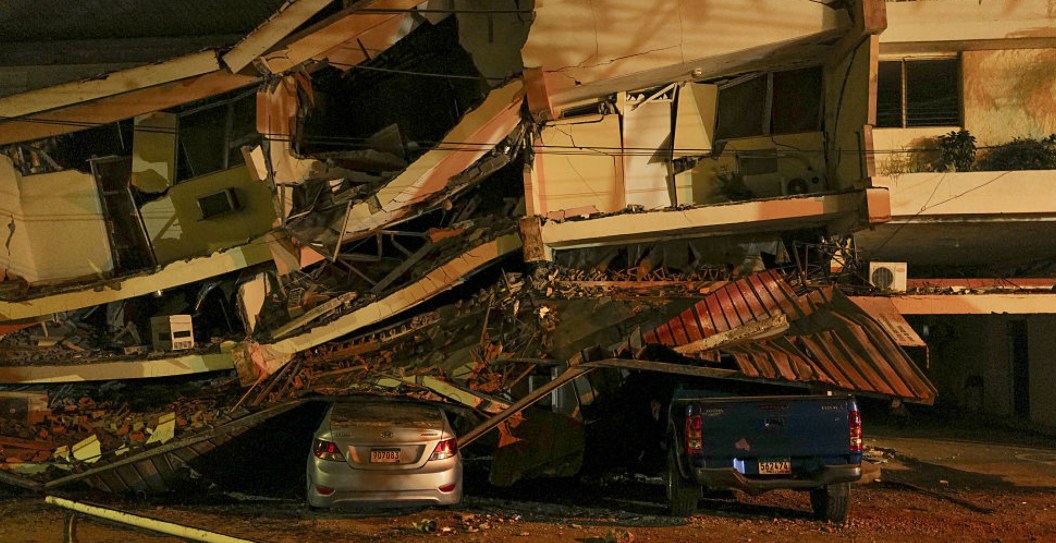 Influencer Defends Photos in Earthquake Ruins After Backlash: "I Am Not Posing”