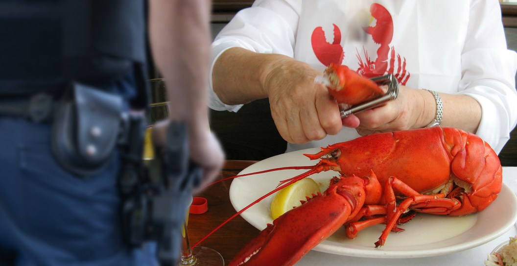 Man Fakes Medical Emergency to Dodge $63 Red Lobster Bill, Gets Arrested Instead