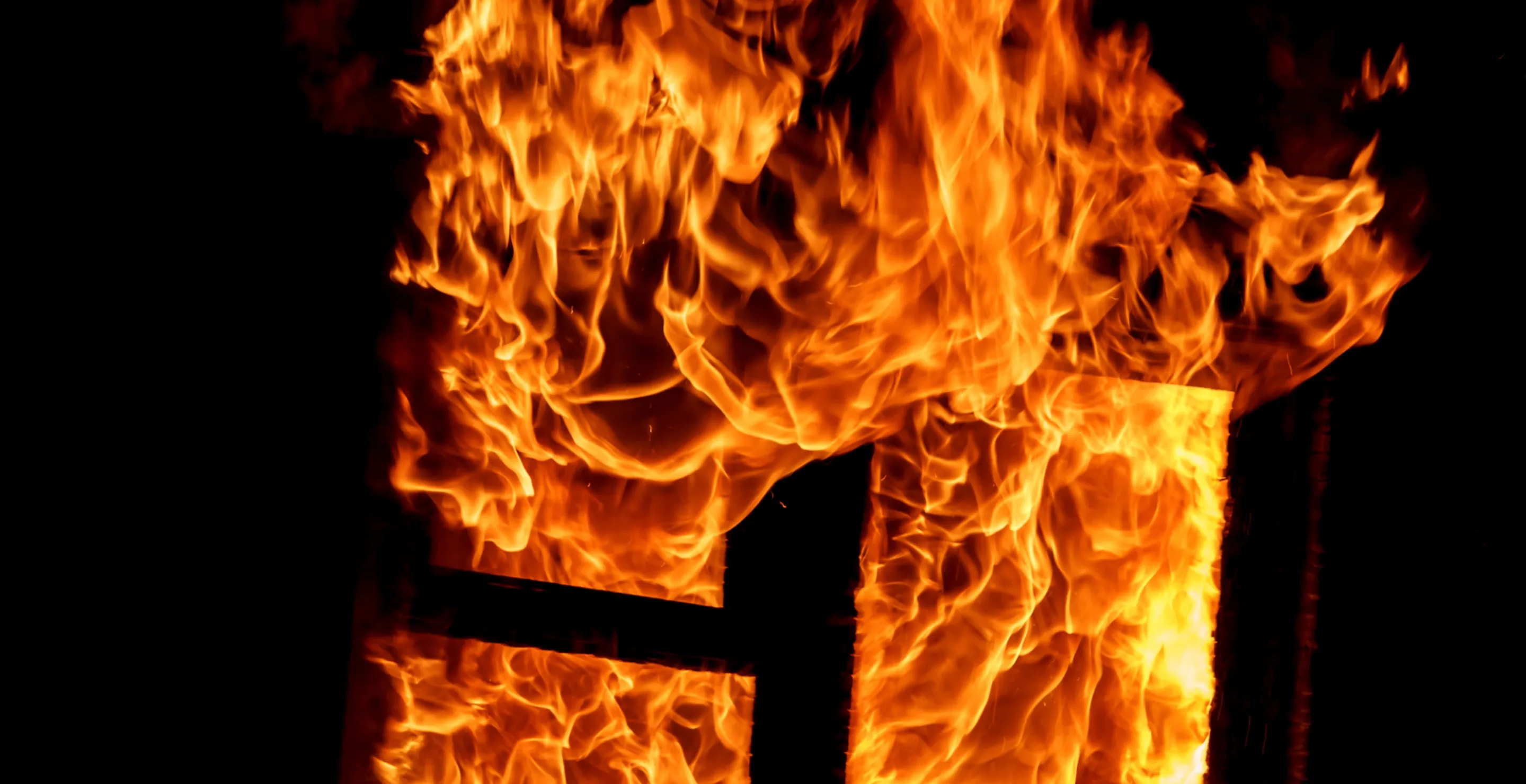 TikTok Couple Accused of Setting Vacant House Ablaze for Bizarre Stunt