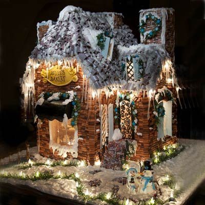 13-gingerbread-house_0