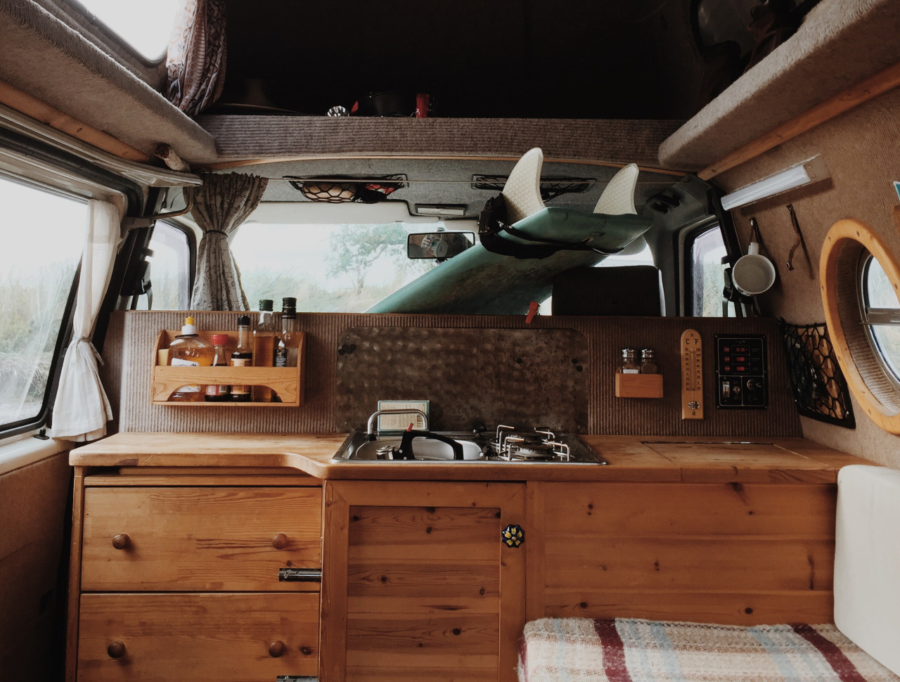 camping-kitchens