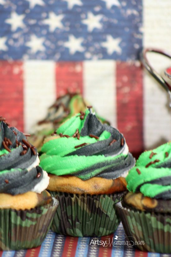 How-to-make-Camoflouge-Birthday-Cupcakes
