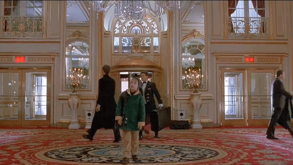 PTF DESIGNS O Scale Plaza Hotel Building Flat - Home Alone 2 Christmas Decoration With LEDs, 1:48 Scale