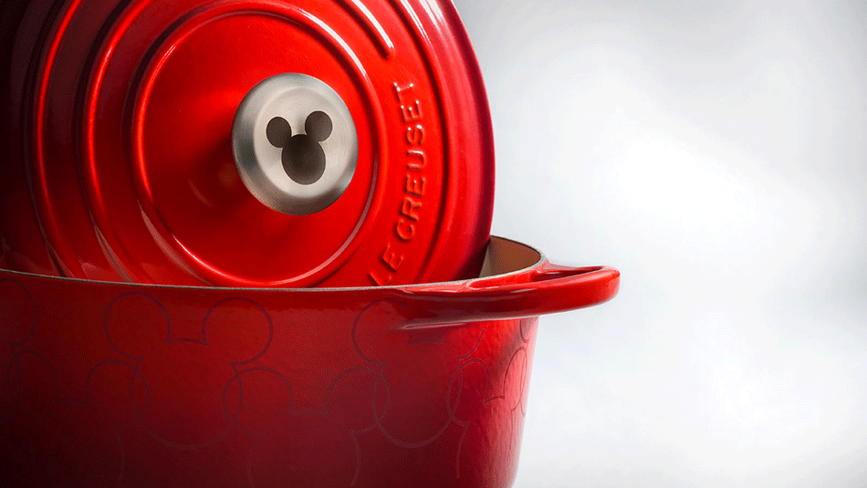https://www.wideopencountry.com/wp-content/uploads/sites/4/eats/2018/01/disney-mickey-mouse-le-creuset.png?fit=950%2C535