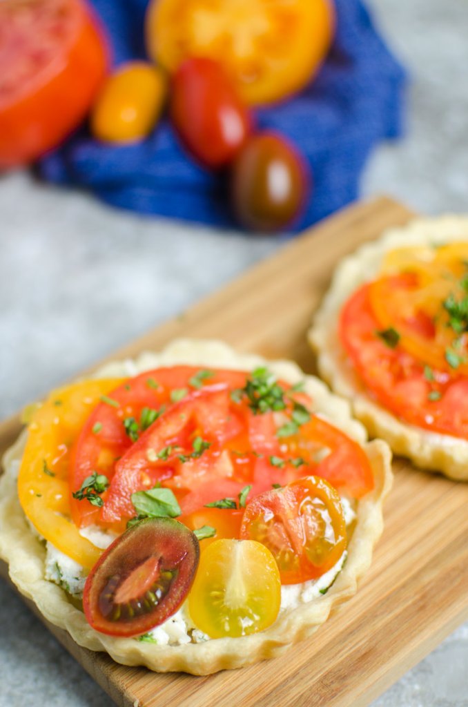 Tomato-Tart-Vertical