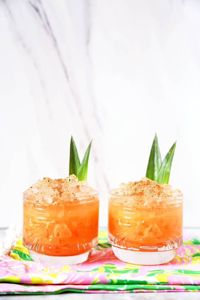 Tiki cocktail