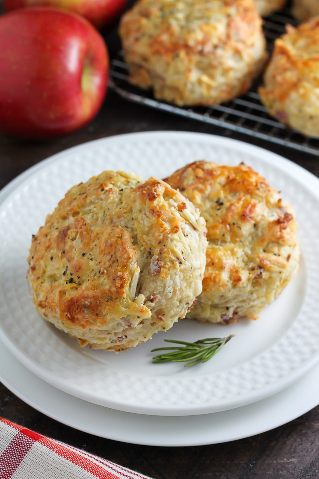 cheese apple biscuits