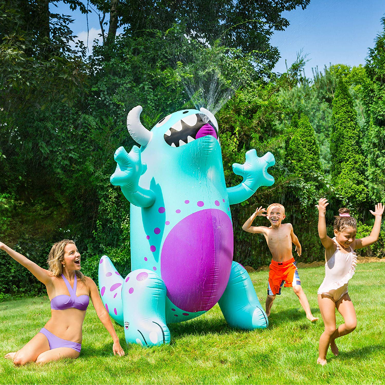 BigMouth Inc. Ginormous Inflatable Monster Yard Summer Sprinkler