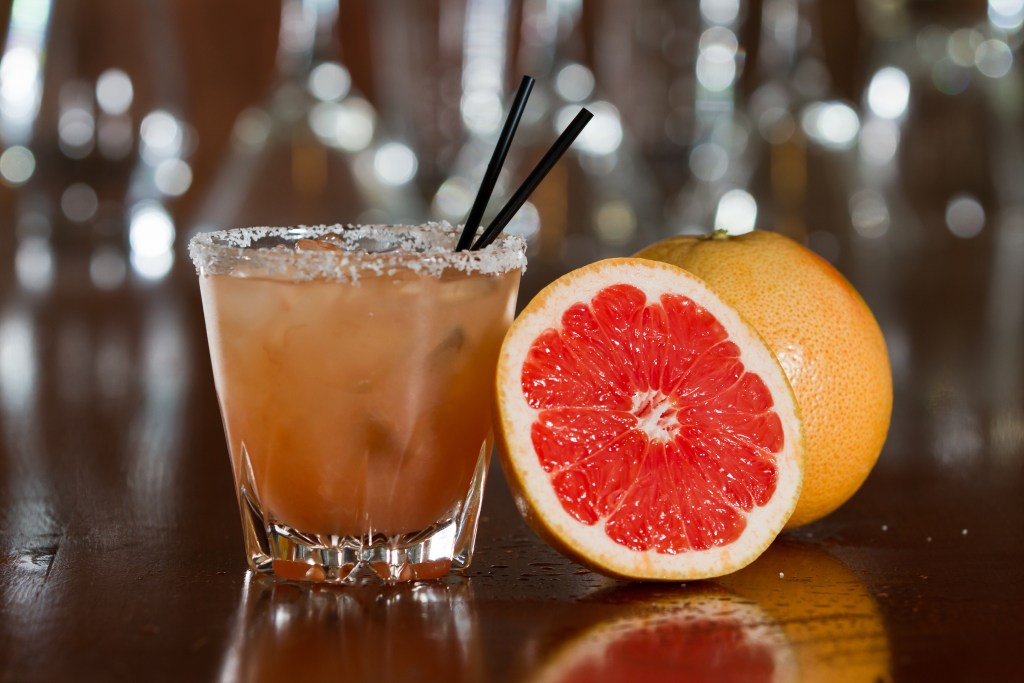 grapefruit juice cocktail