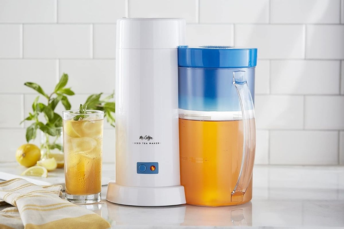 https://www.wideopencountry.com/wp-content/uploads/sites/4/eats/2021/03/mr-coffee-iced-tea-maker-FI.jpg?fit=1056%2C704