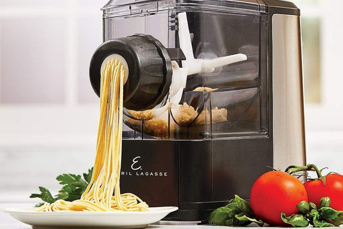 Electric Pasta Maker: 5 Best of 2022 for Pasta, Desserts, and More