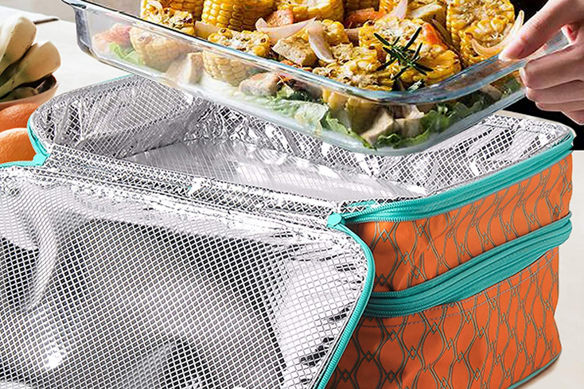 This Best-Selling Casserole Carrier Keeps Food Warm for Up to 8 Hours