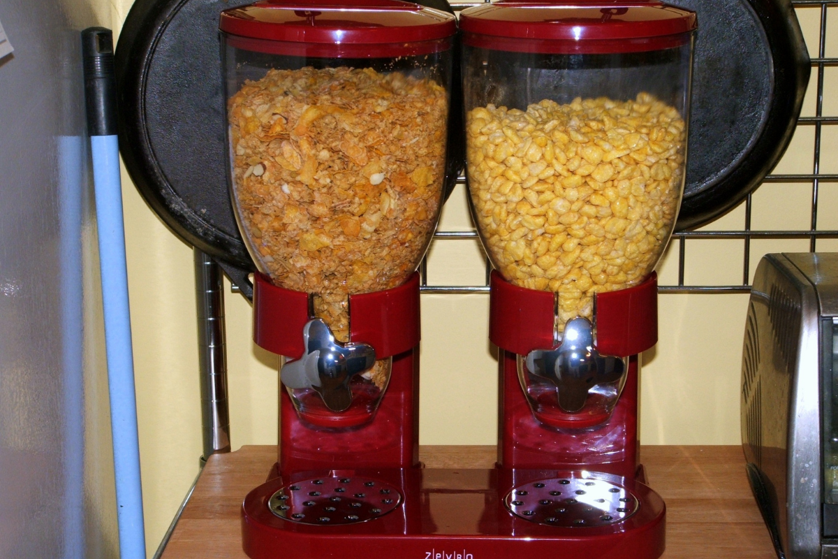 https://www.wideopencountry.com/wp-content/uploads/sites/4/eats/2021/07/cereal-dispenser.png?fit=1200%2C800