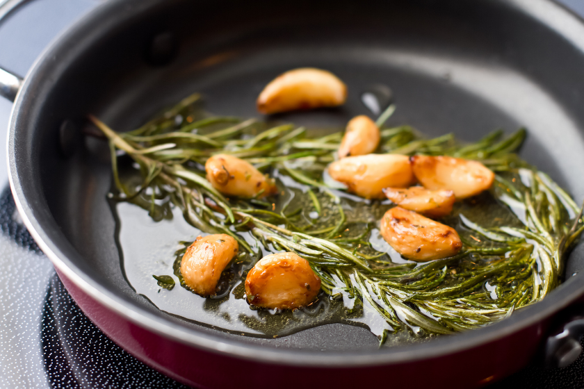 garlic saute in pan immune foods