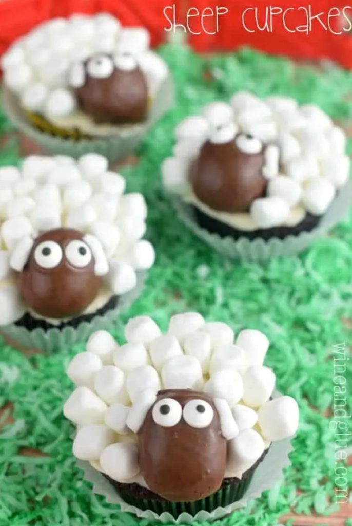 sheep cupcake