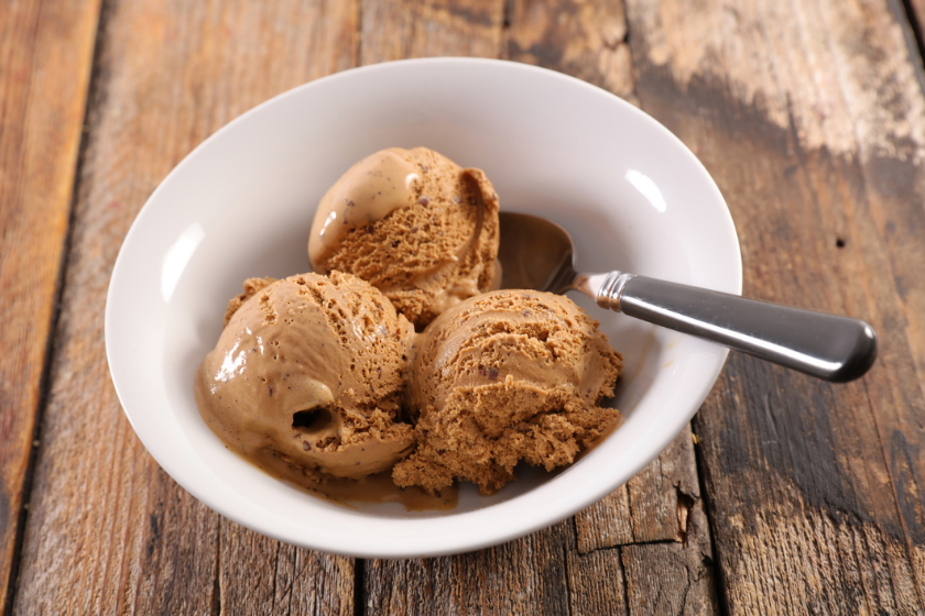 coffee ice cream in bowl on table