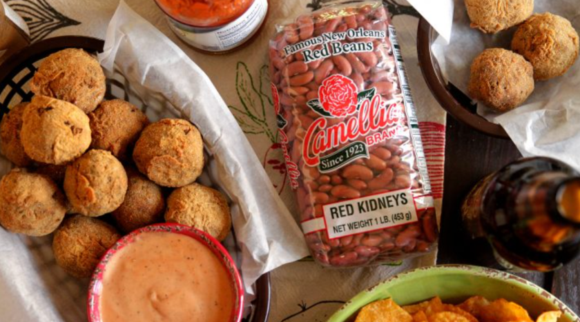 camellia beans with boudin balls